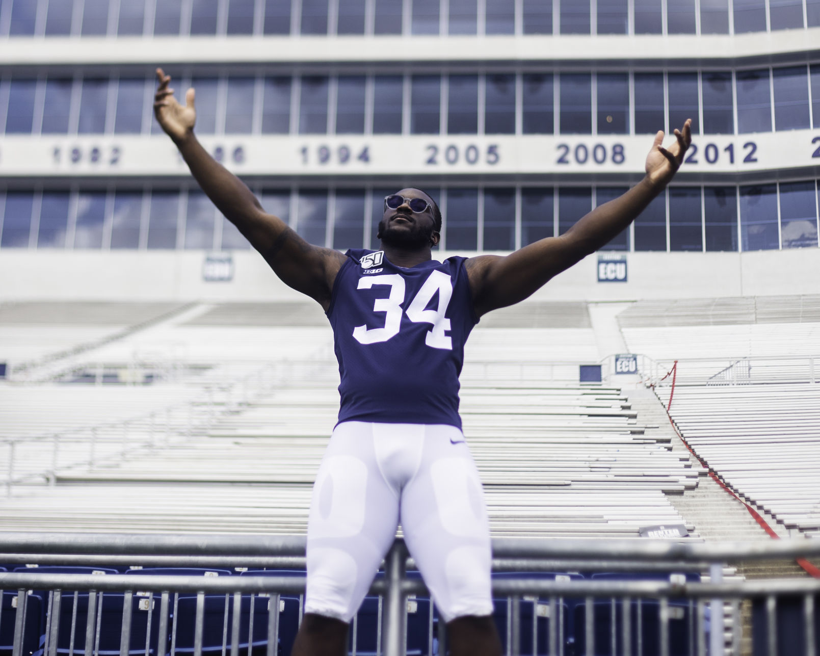 Football Media Day, Simmons Dancing (34)